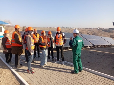 DKU студенттерінің 2 МВт СЭС нысанындағы оқу-өндірістік экскурсиясы